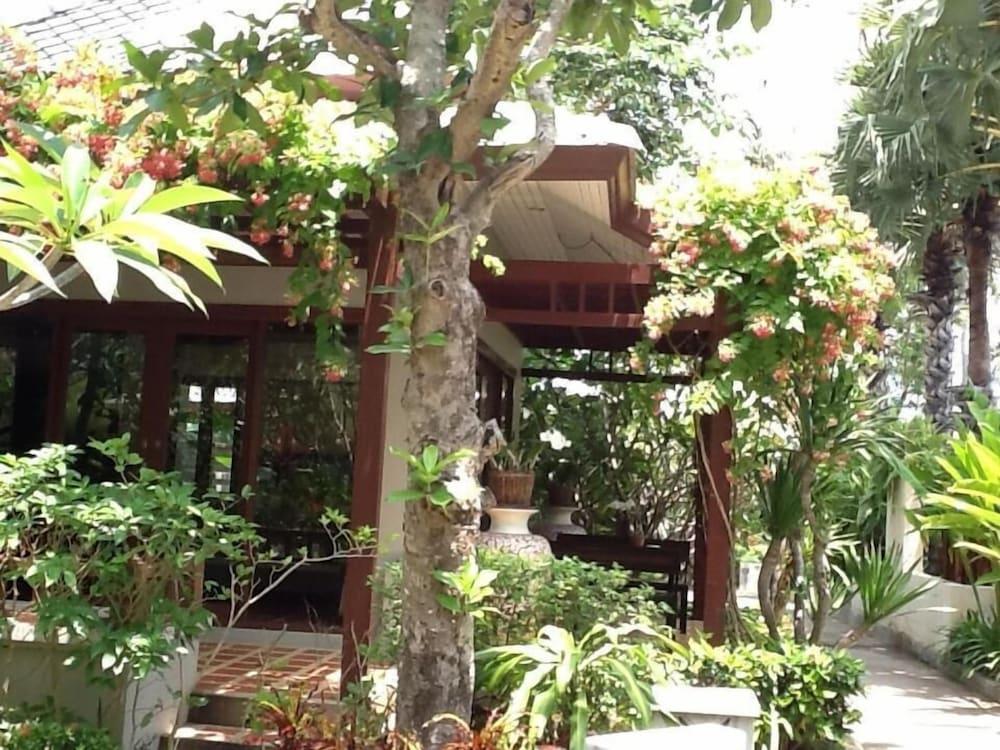 Bhumlapa Garden Resort Bophut Eksteriør billede